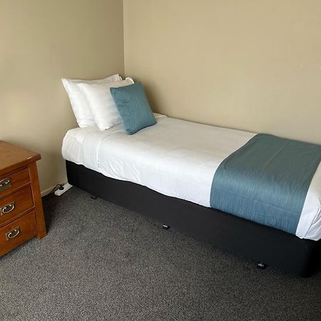 Airport Christchurch Motel Екстериор снимка