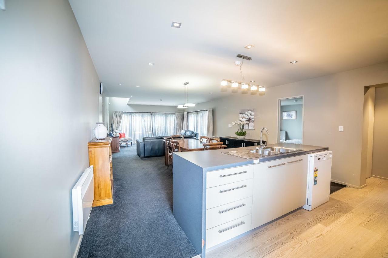 Airport Christchurch Motel Екстериор снимка
